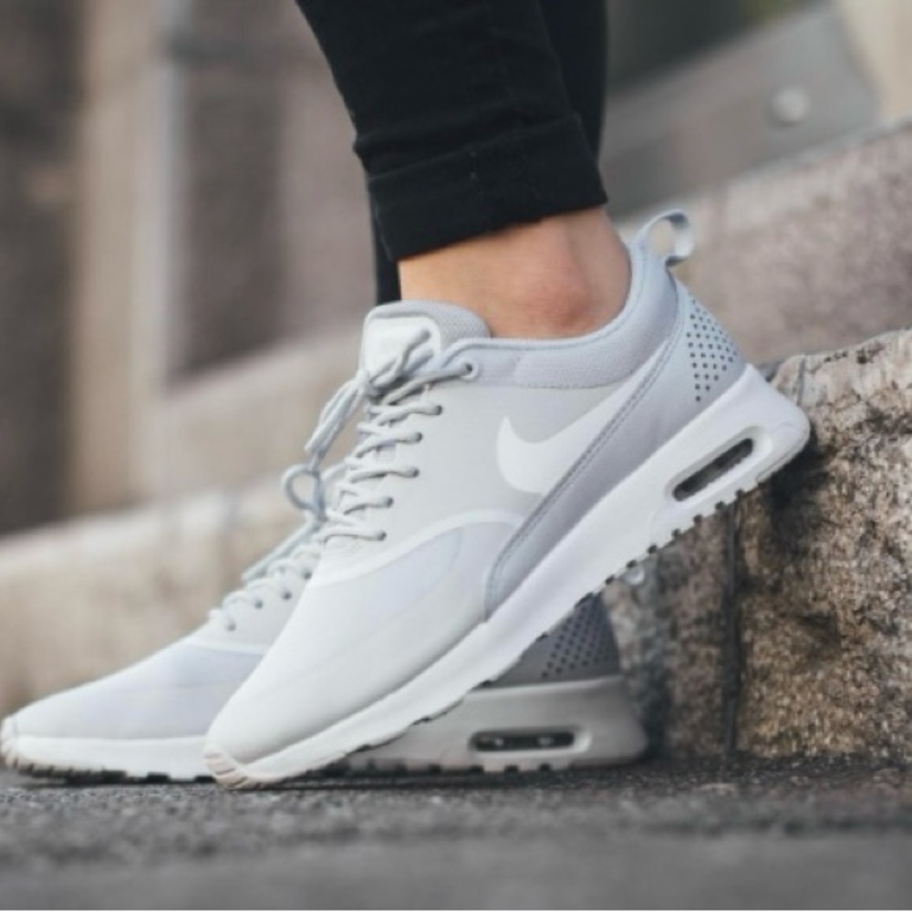 Grey Women’s Nike AirMax Thea